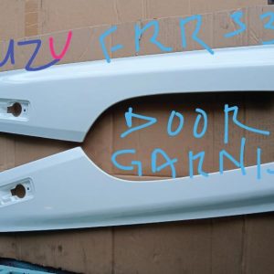 Isuzu FRR 33 Door Garnish - Ex Japan